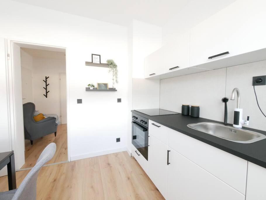 69 M², Zentral, Balkon, Stilvoll Lejlighed Osnabrück Eksteriør billede