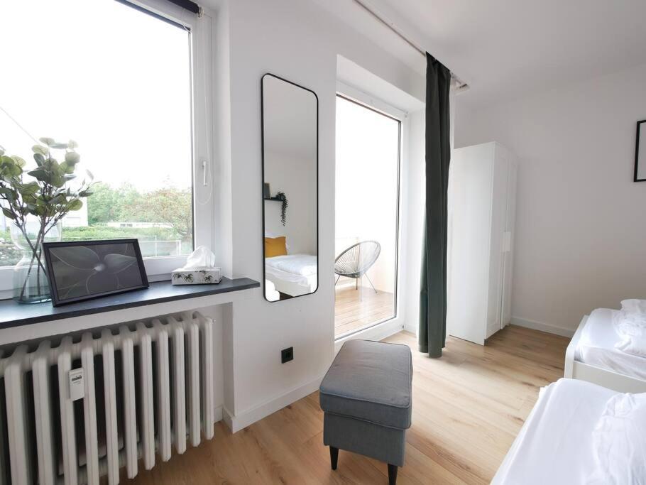 69 M², Zentral, Balkon, Stilvoll Lejlighed Osnabrück Eksteriør billede