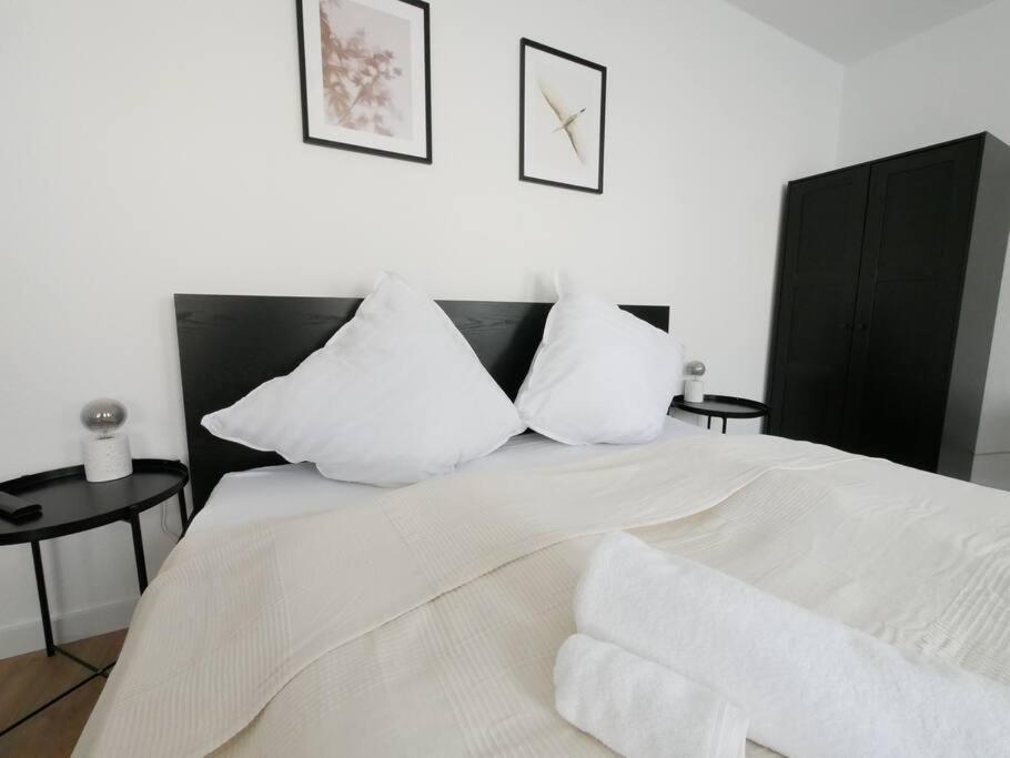 69 M², Zentral, Balkon, Stilvoll Lejlighed Osnabrück Eksteriør billede