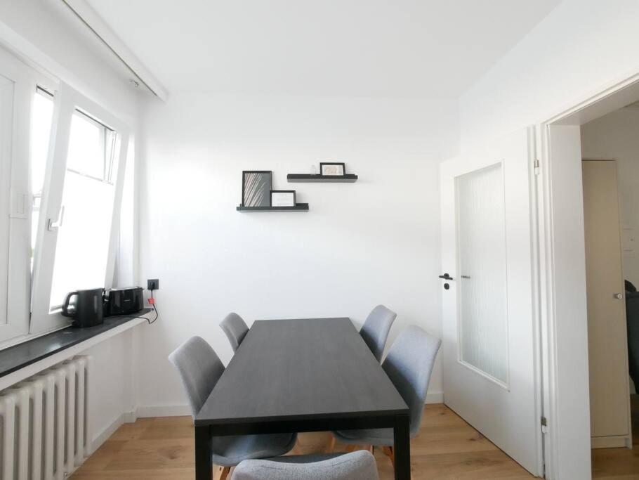 69 M², Zentral, Balkon, Stilvoll Lejlighed Osnabrück Eksteriør billede